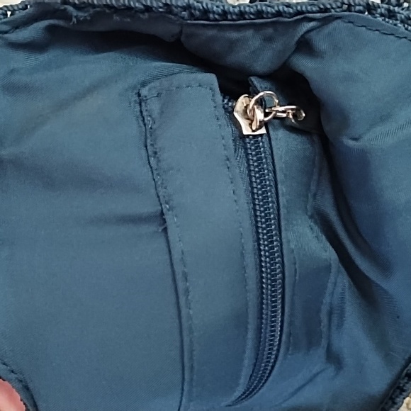 THE SAK Indio Crochet Gypsy Shoulder Bag - Picture 4 of 13